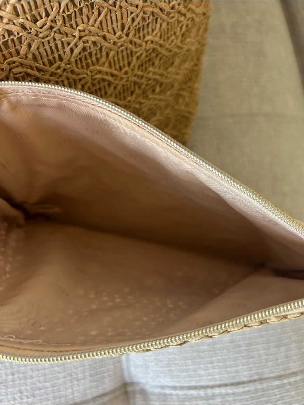 Dior Natural Raffia Tote with Matching Raffia Pouch - Picture 2 of 8